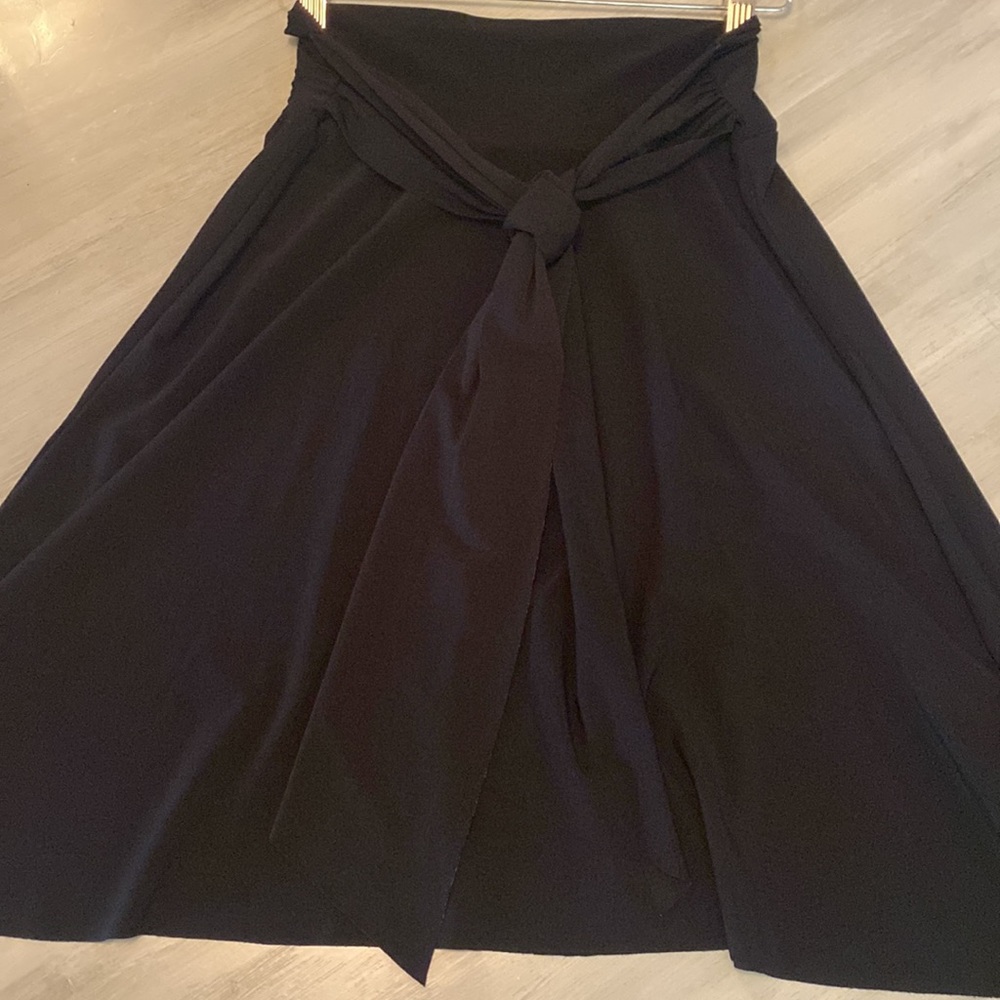 Twenty One Skirt Womens M Black Flare A-Line Hem Tie Front Midi